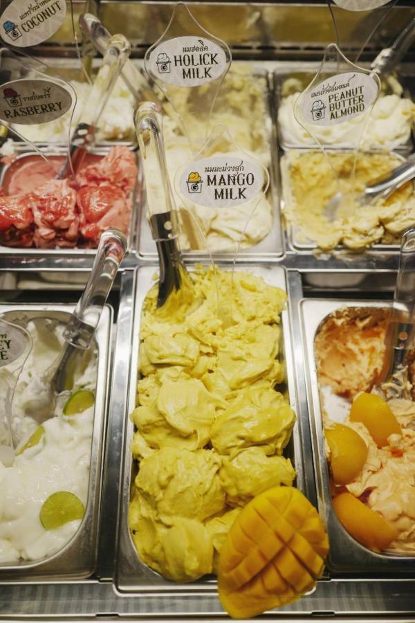 Bed and Breakfast Ghee Gelato House Bangkok Exterior foto